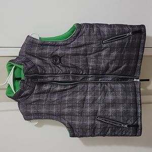 Cinch puffer vest, size L